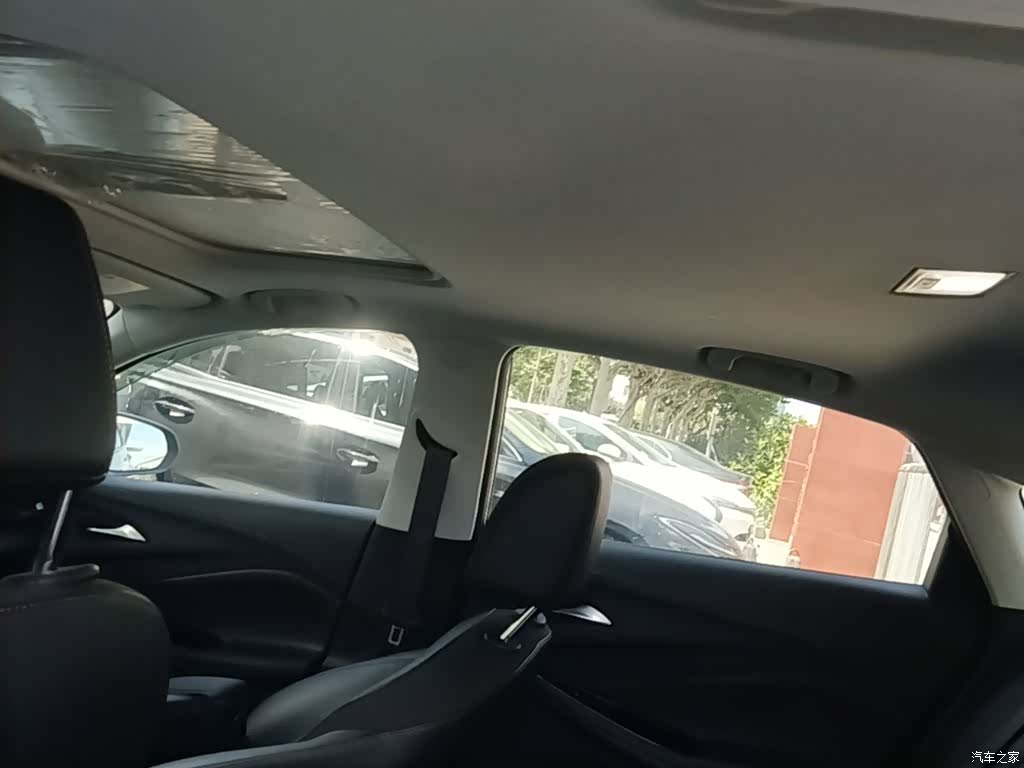 Buick Verano, 2022 18