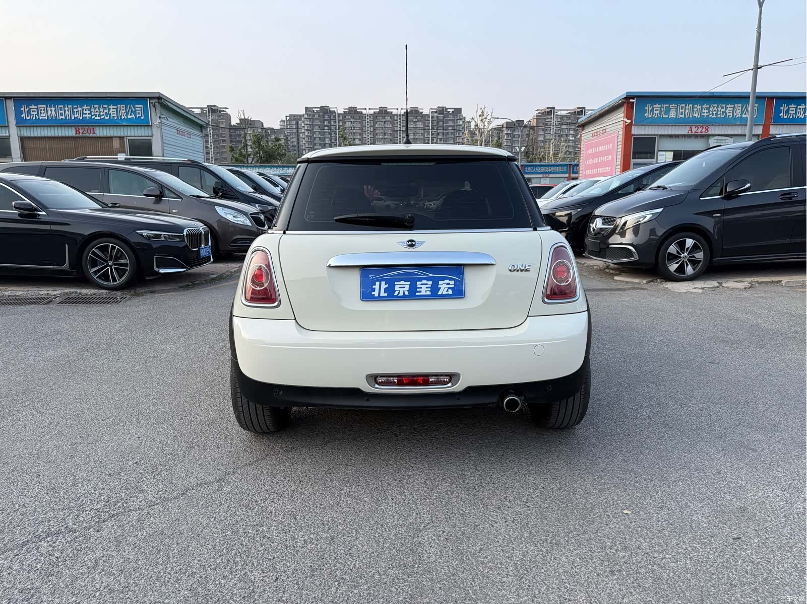 Mini ONE, 2013 12