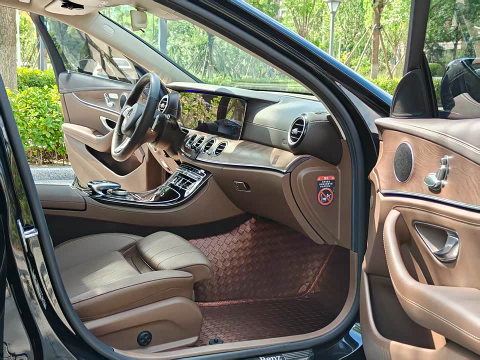 Mercedes-Benz E-class Mercedes-Benz E-class