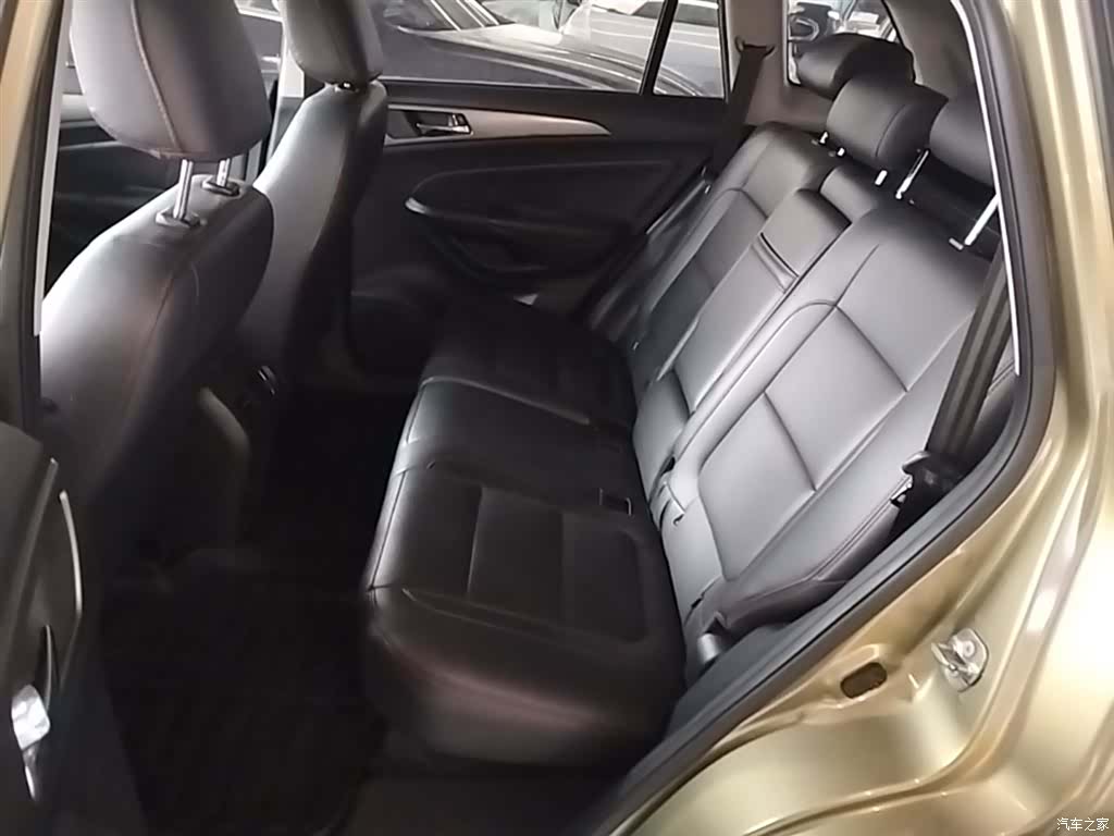 Changan CS75, 2015 17