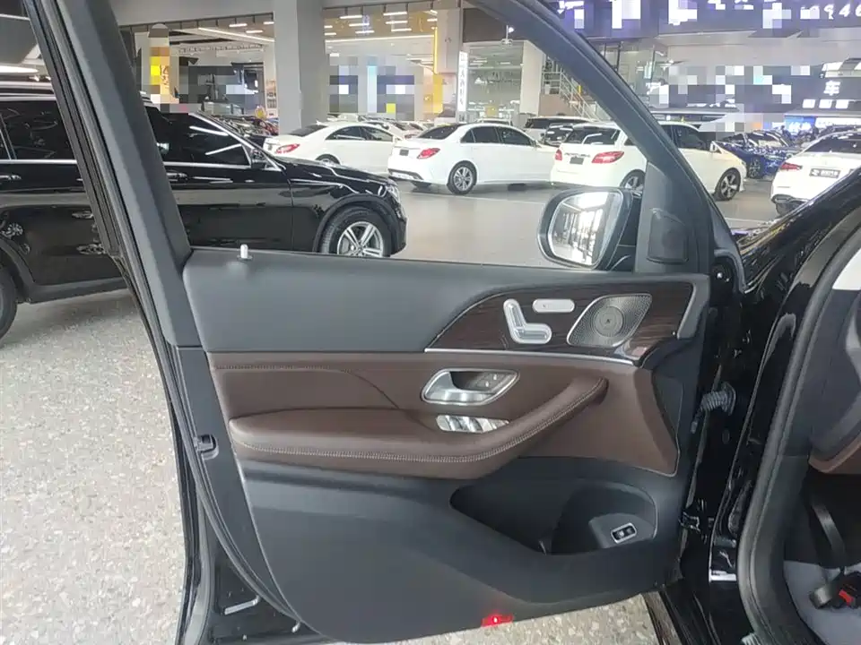 Mercedes-Benz GLE Mercedes-Benz GLE