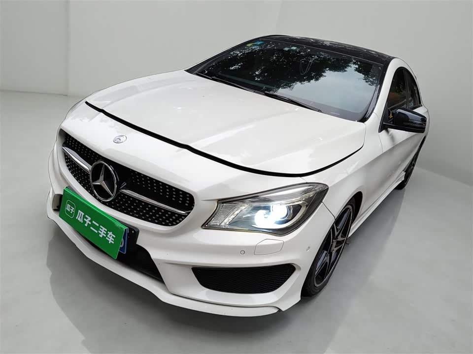 Mercedes-Benz CLA