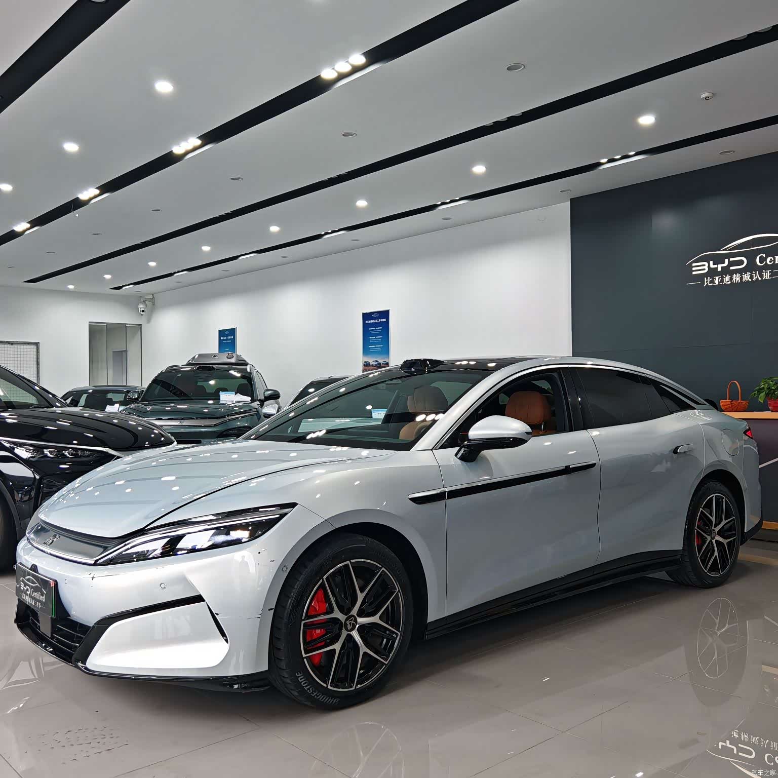BYD Han, 2025 1