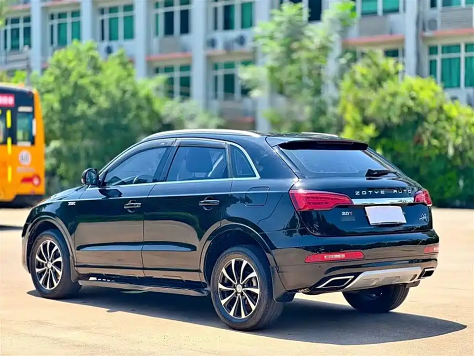Zotye SR7 Zotye SR7