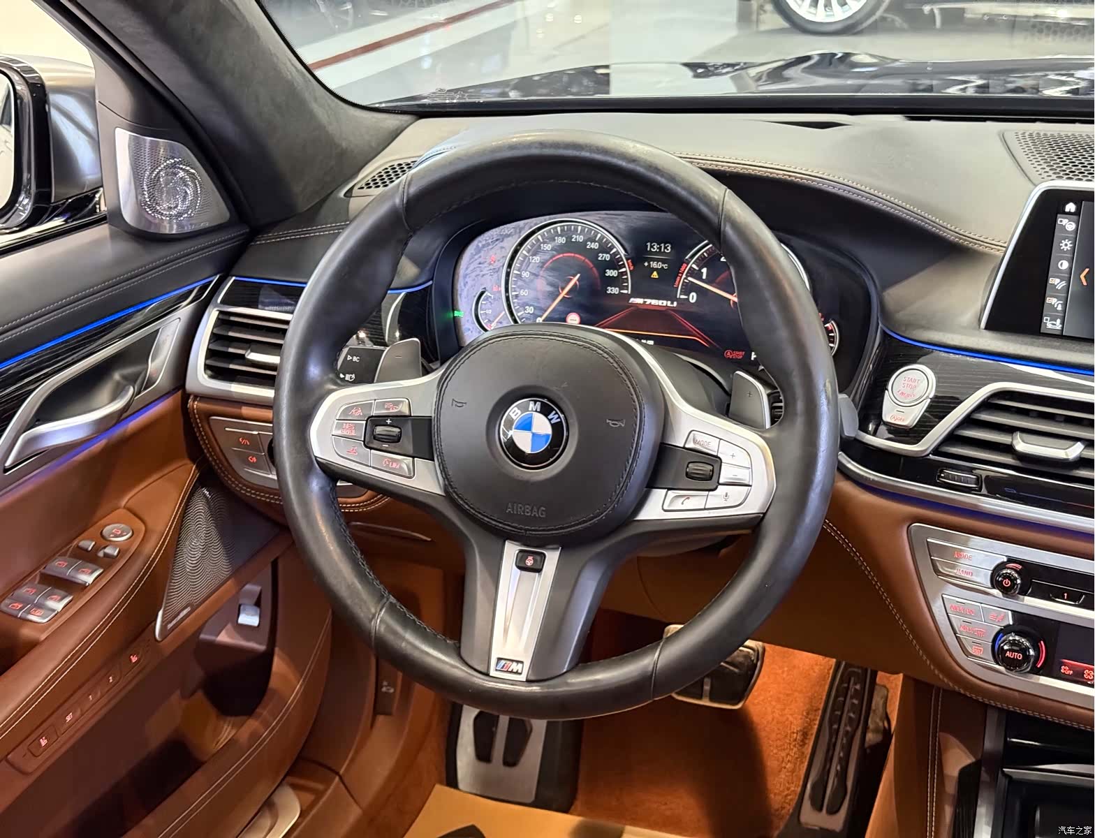 BMW 7 Series, 2019 все фото