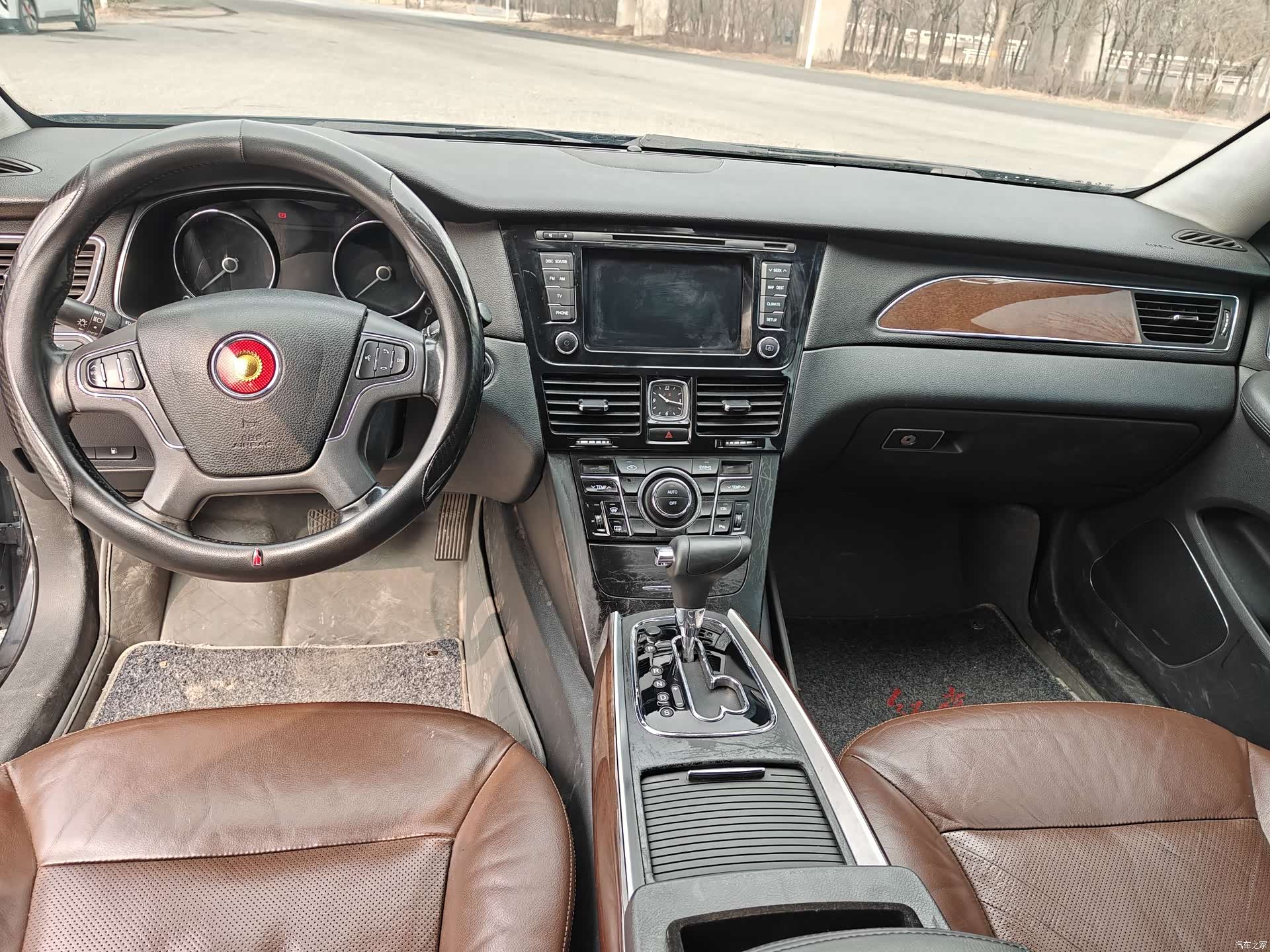 Hongqi H7, 2016 4