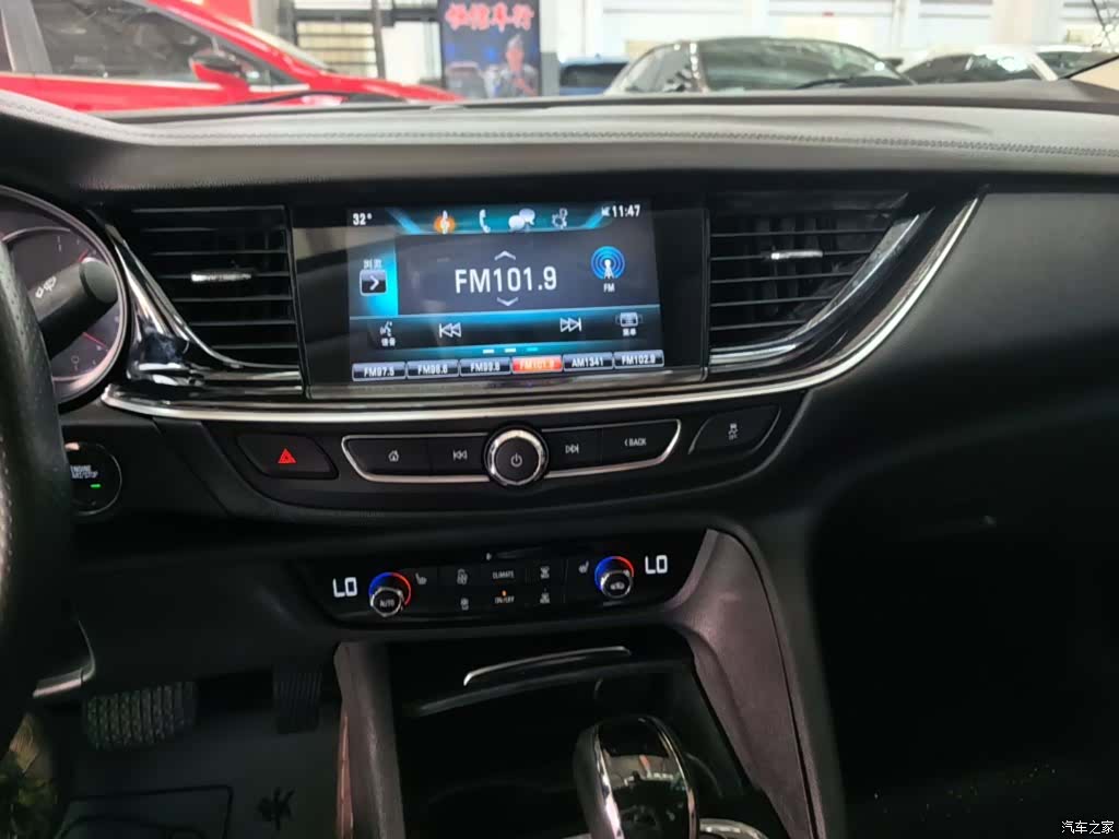 Buick Regal, 2019 13