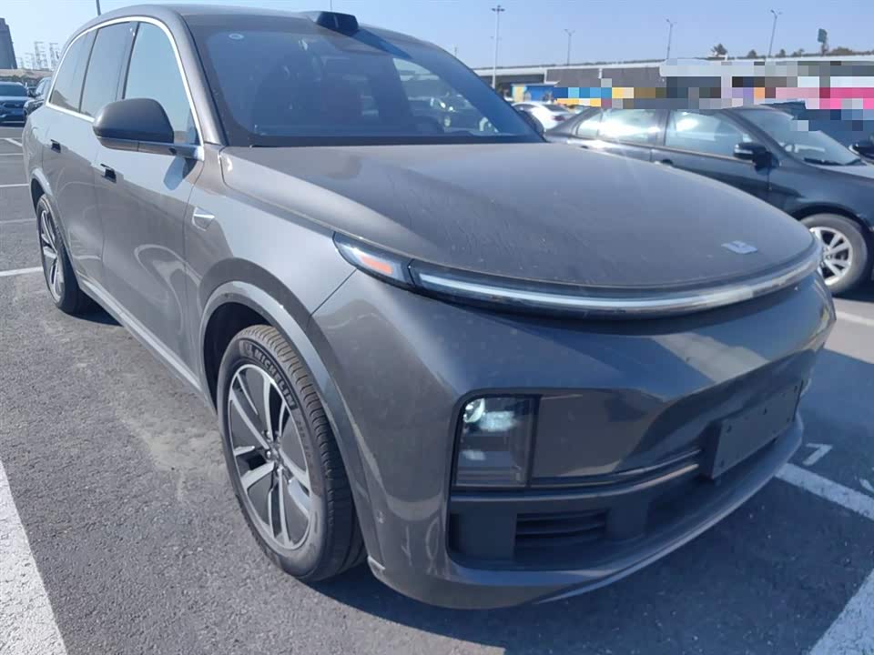 Li Auto Ideal L8