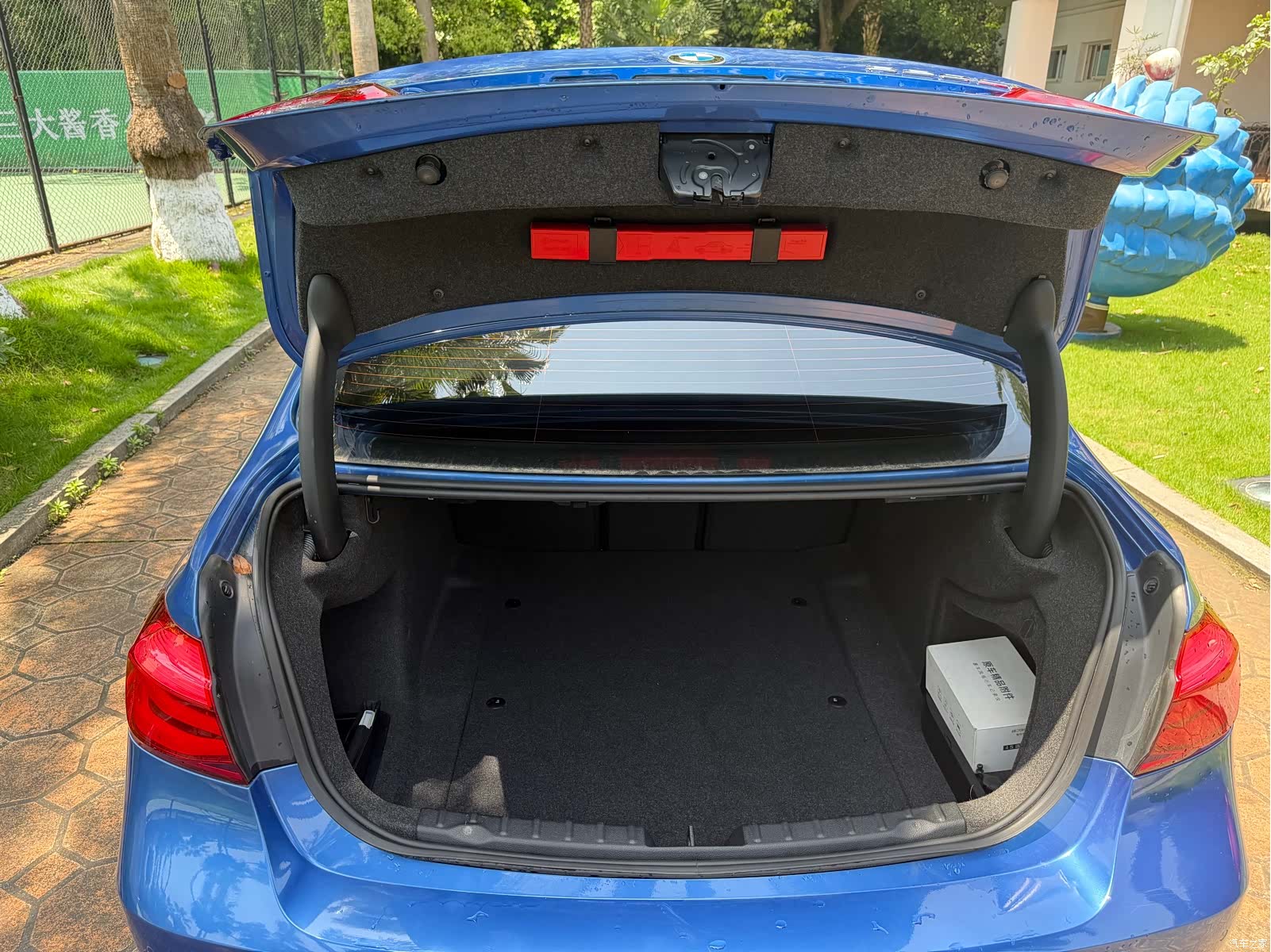 BMW 3 Series, 2017 13