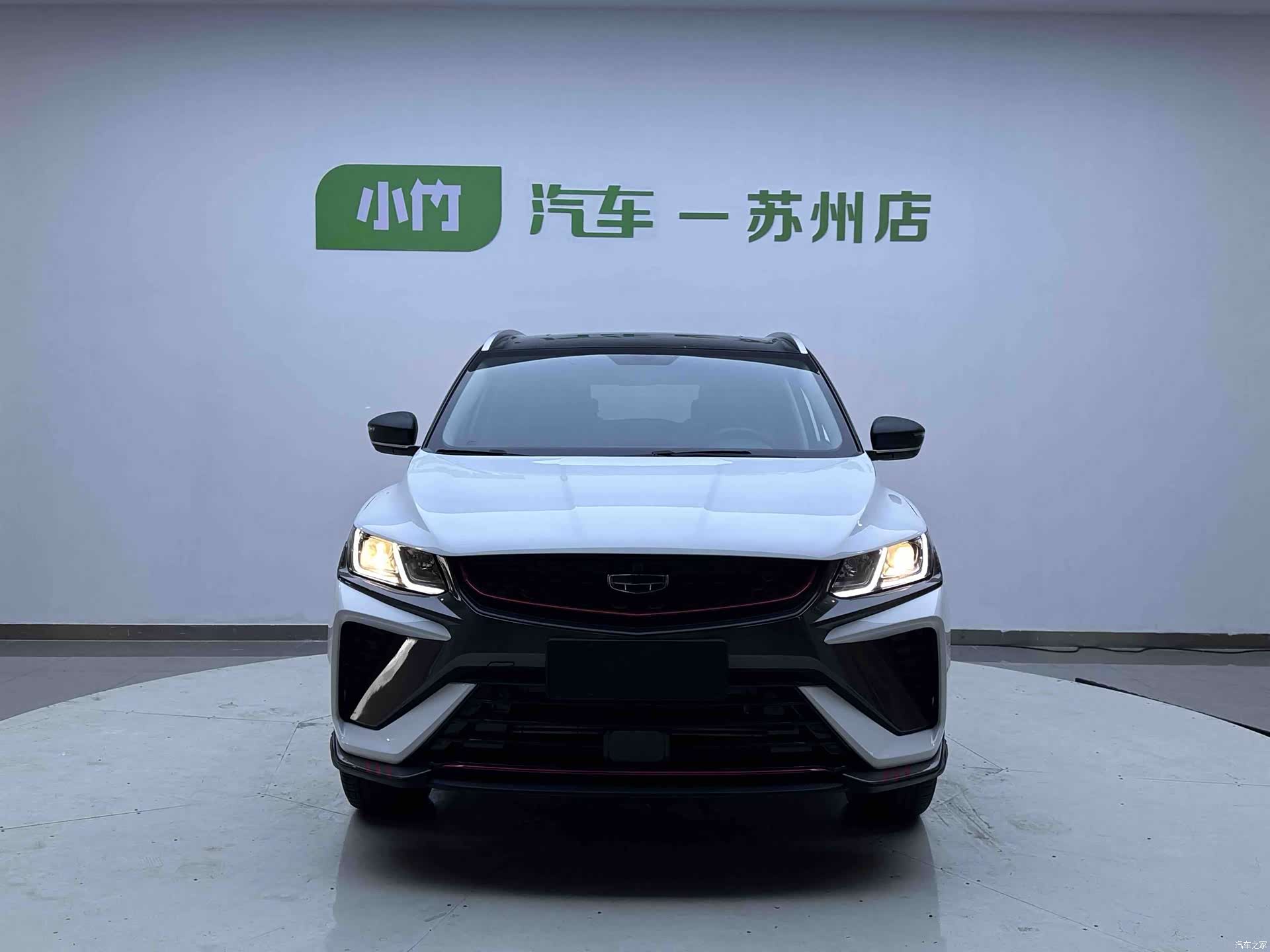 Geely Coolray, 2022 2