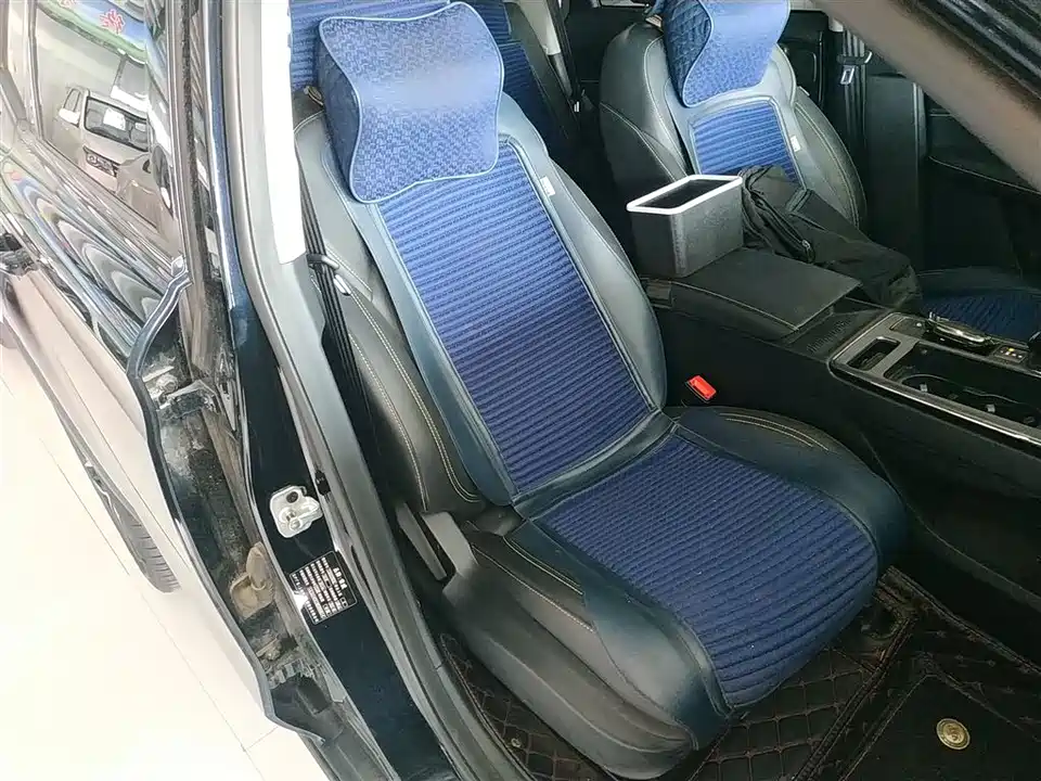 Roewe RX5 Roewe RX5