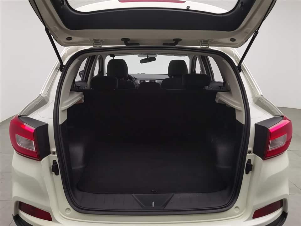 BAIC Shenbao X55