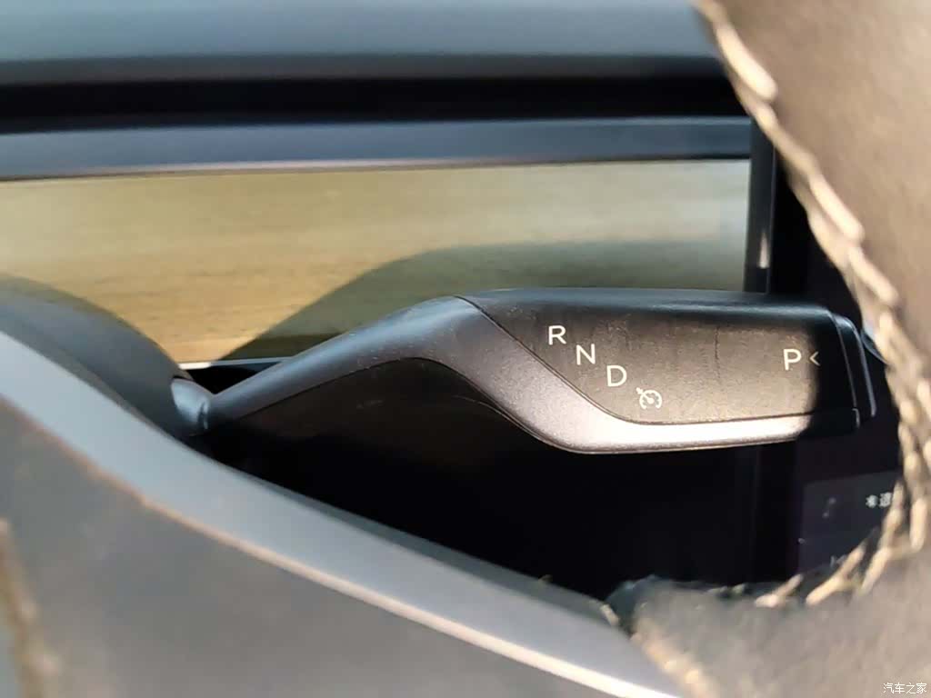 Tesla Model Y, 2021 14
