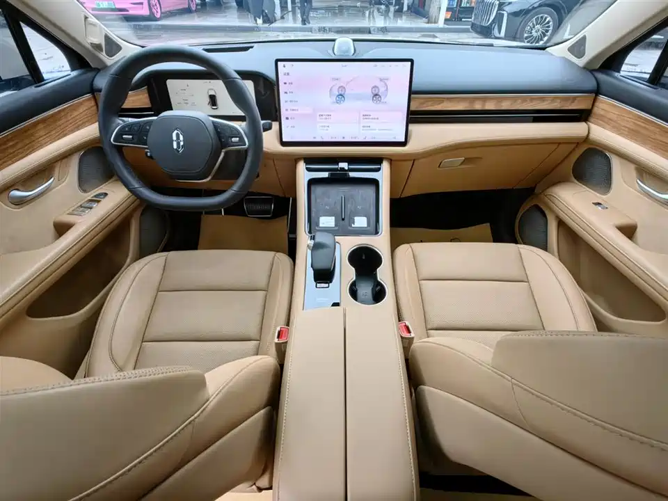 HarmonyOS Ask the world M5