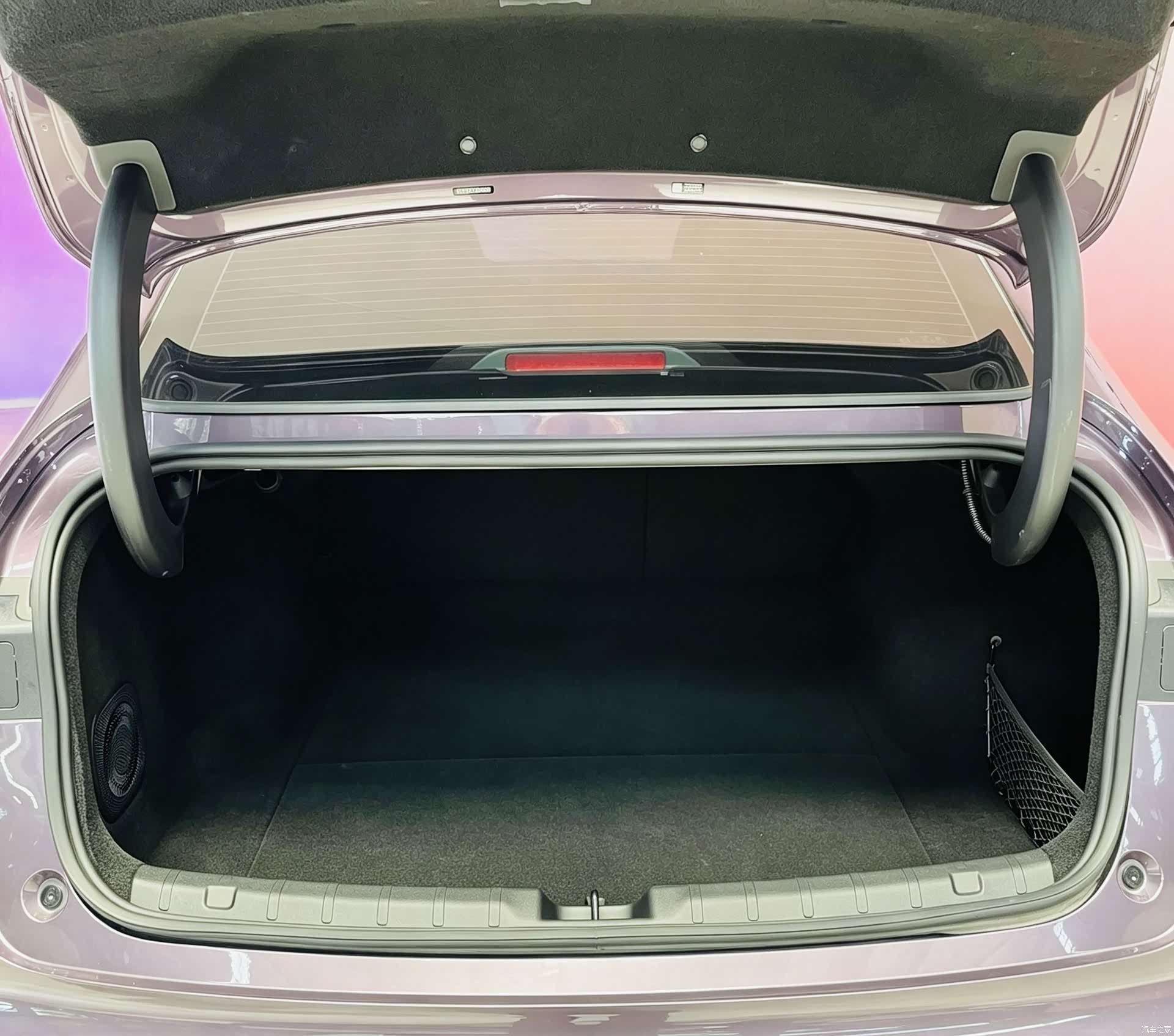 Leapmotor B01, 2025 15