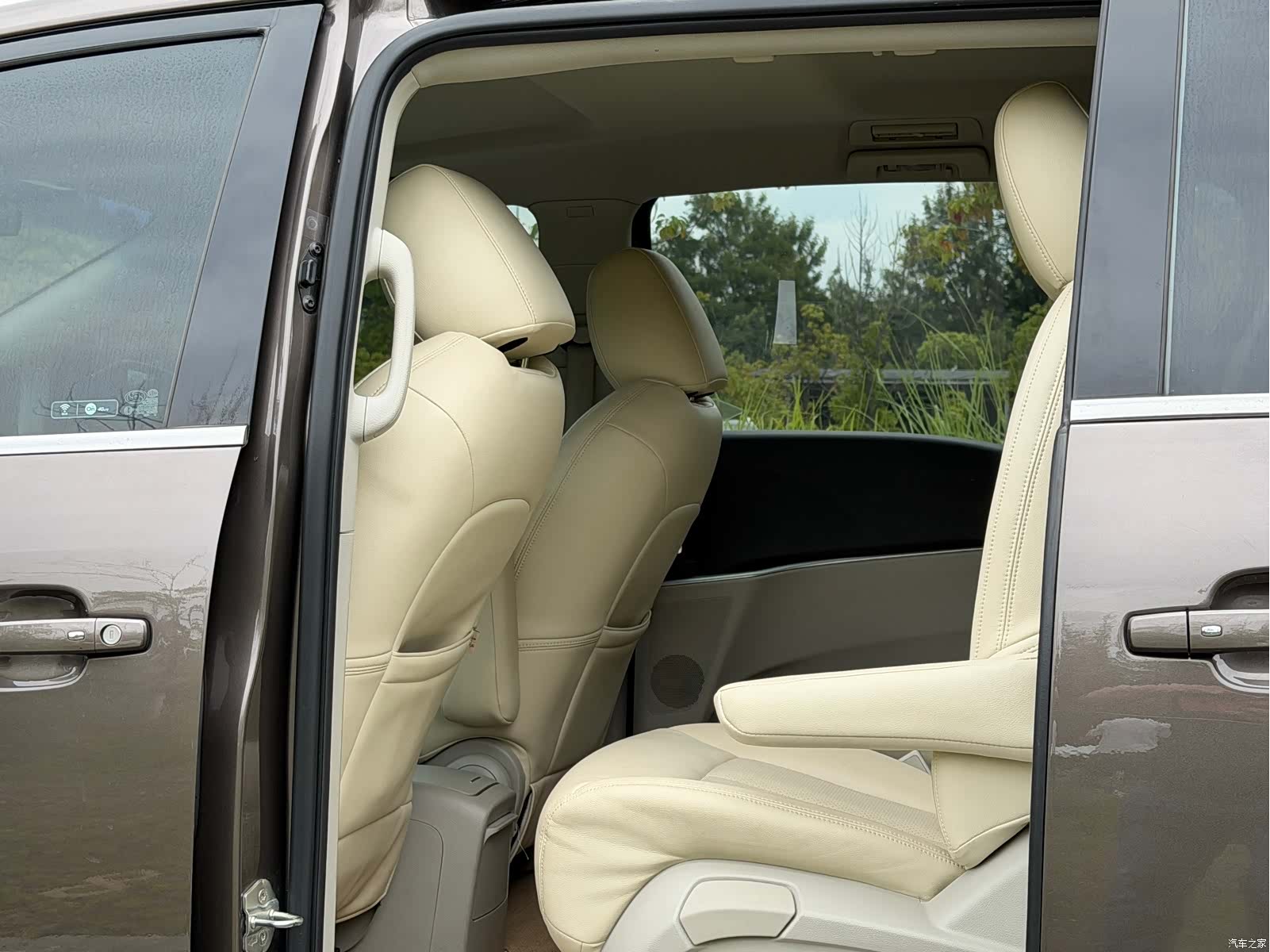 Buick GL8, 2023 7