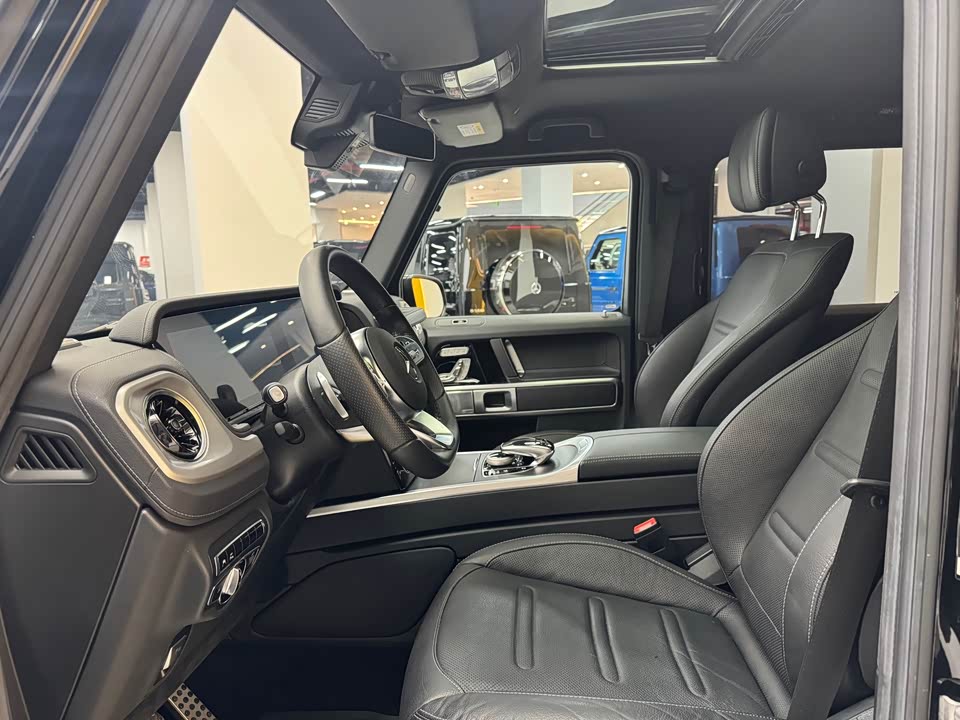 Mercedes-Benz G-class