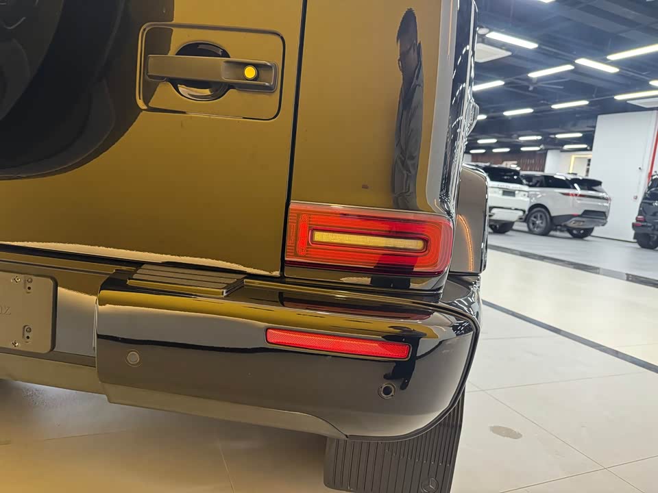 Mercedes-Benz G-class