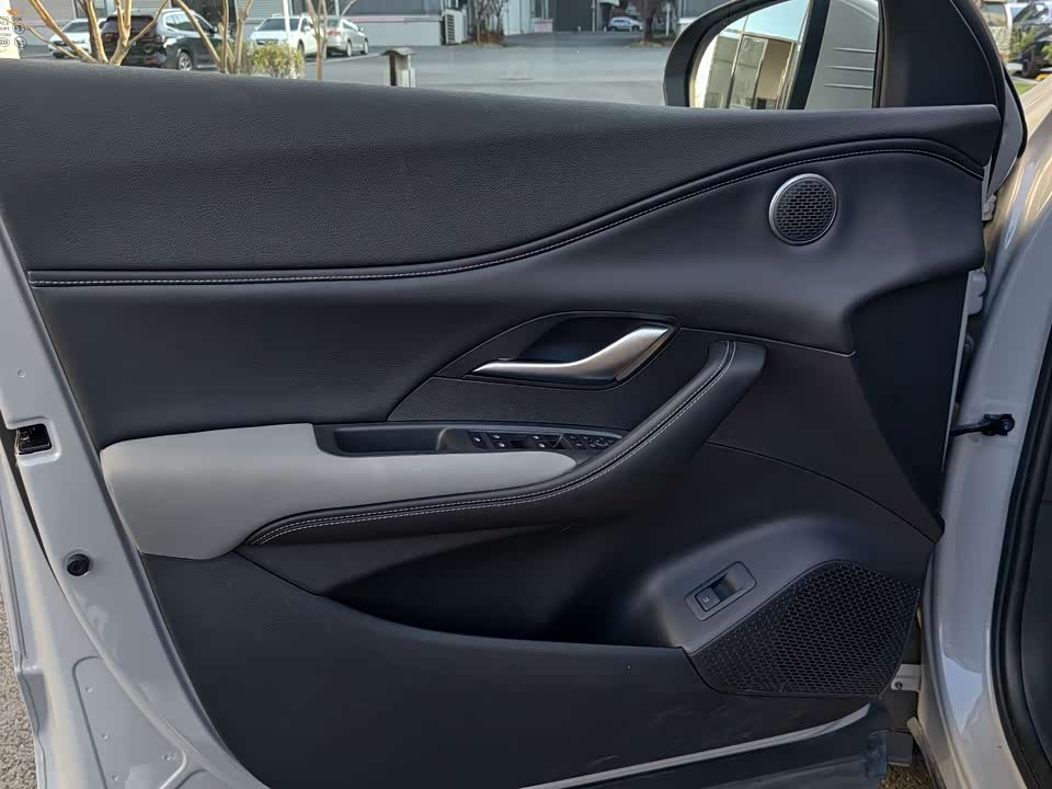 BYD Sea Lion 05 DM-i