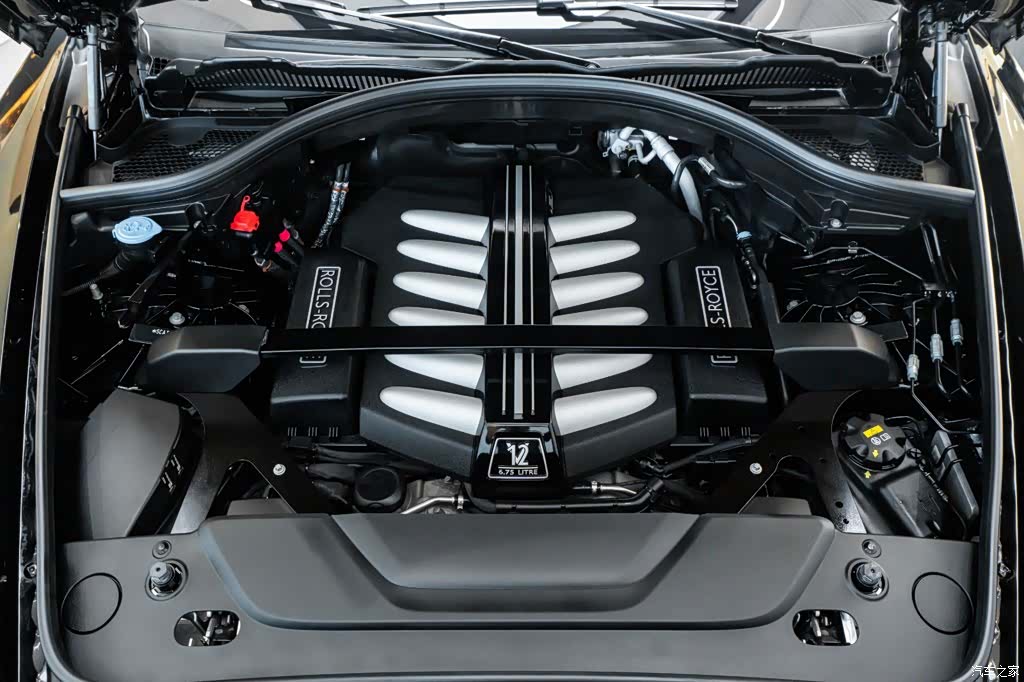 Rolls-Royce Cullinan, 2020 13