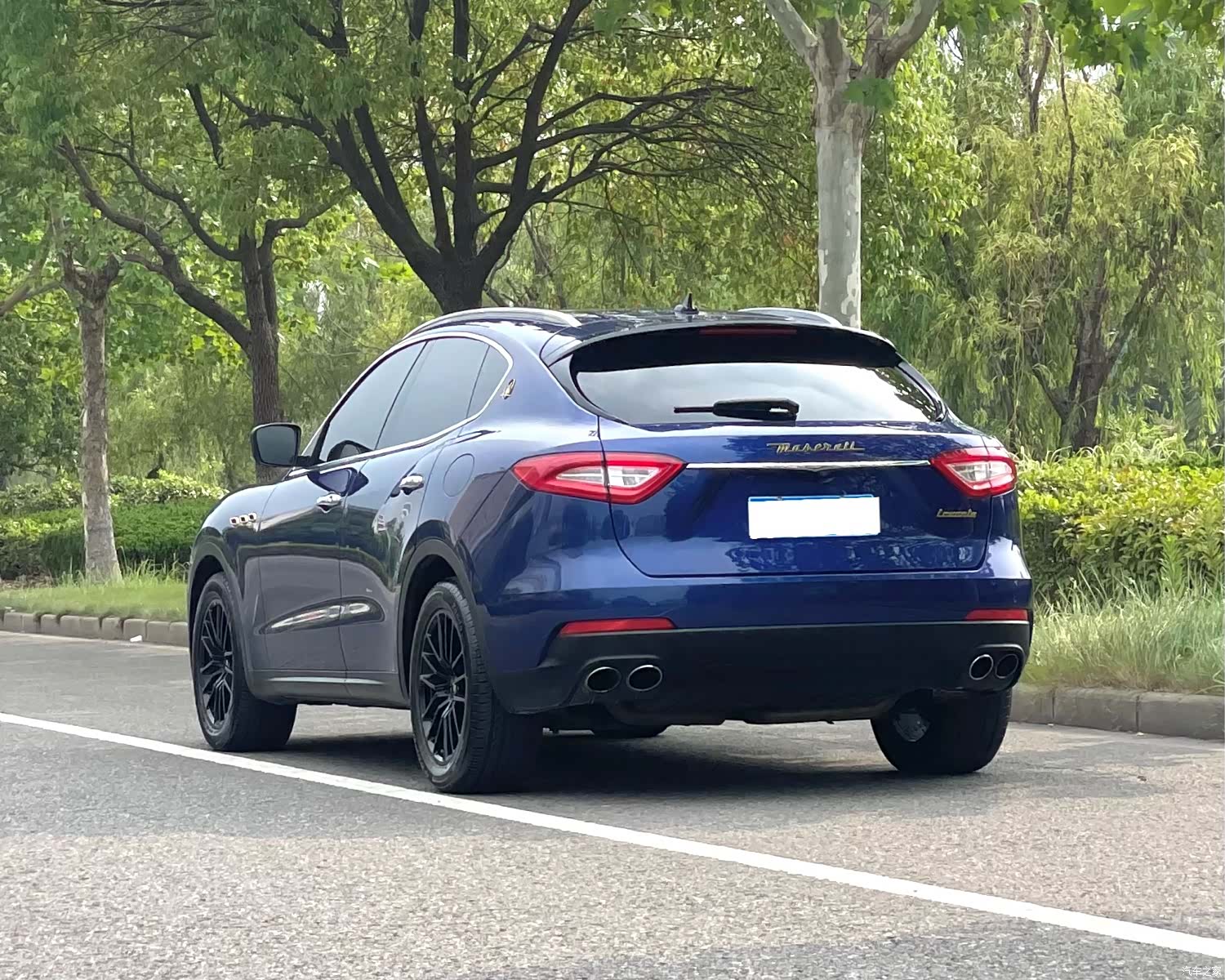 Maserati Levante, 2016 6