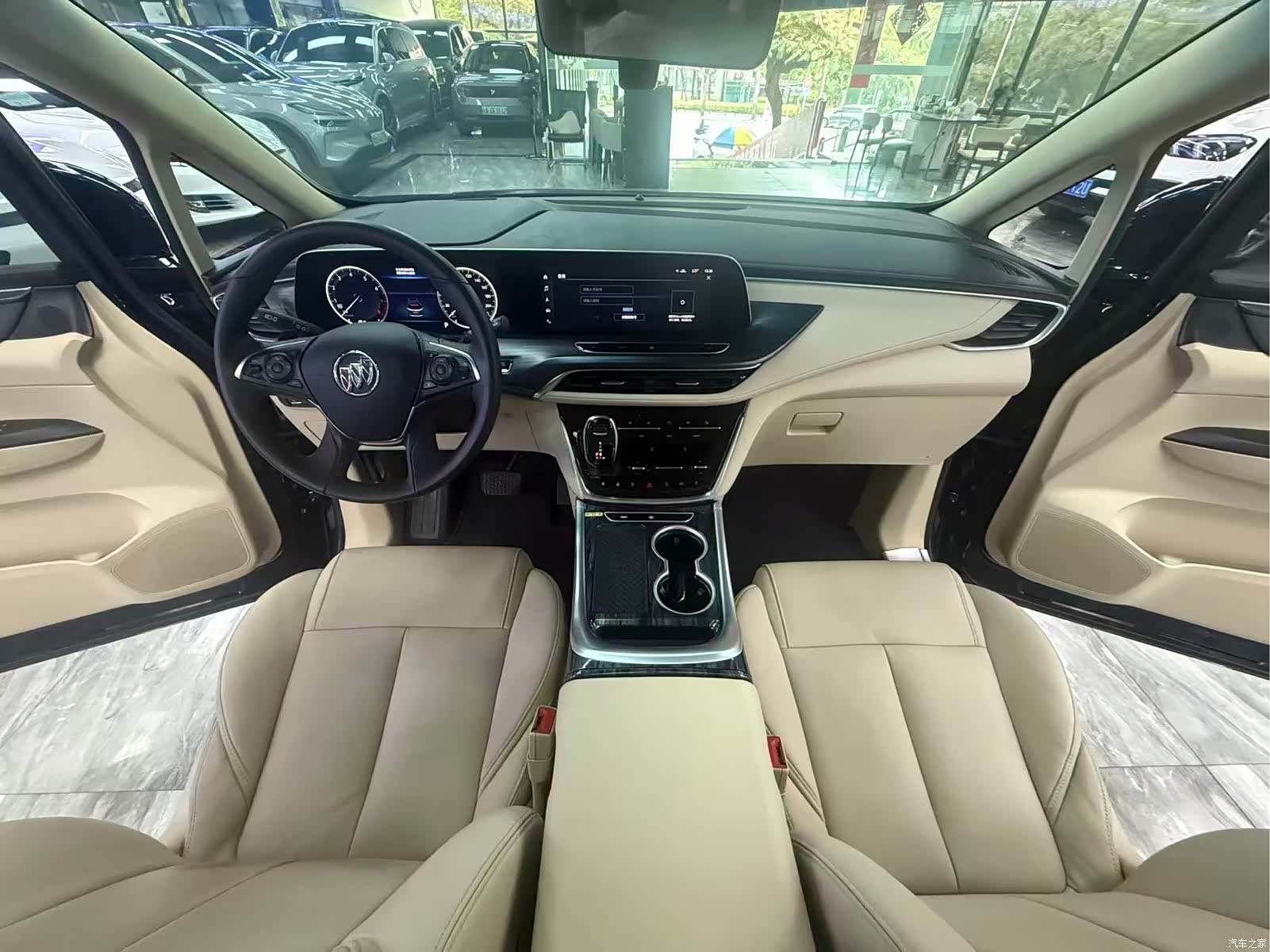 Buick GL8, 2023 4