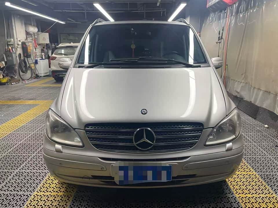 Mercedes-Benz Viano