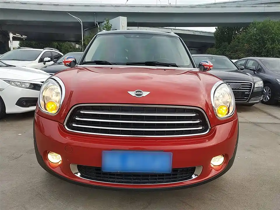 MINI COUNTRYMAN