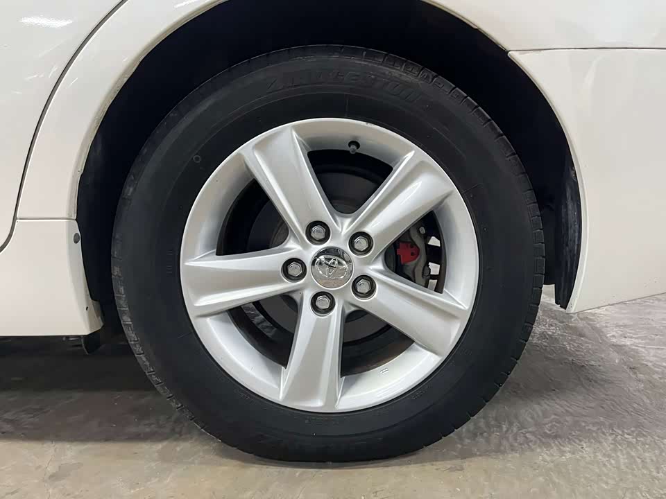 Toyota Reiz