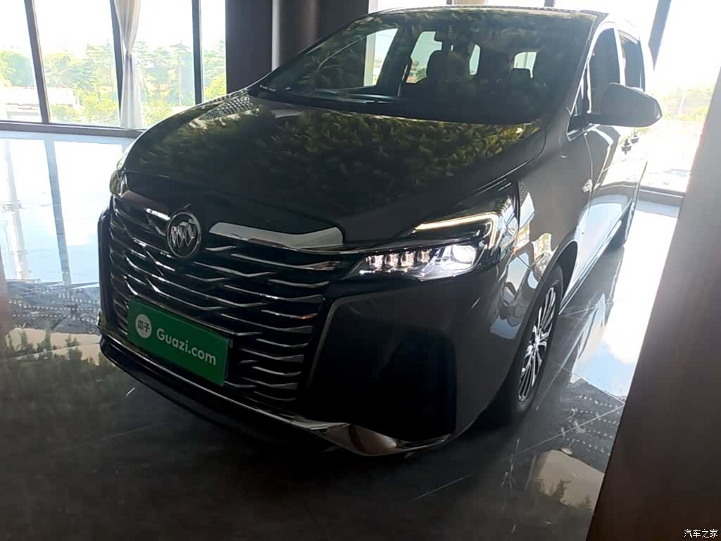 Buick GL8, 2023 1