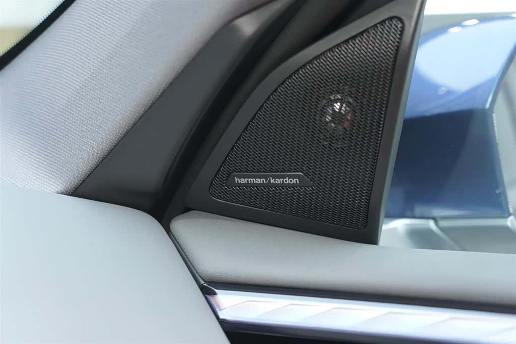 BMW X3, 2025 12