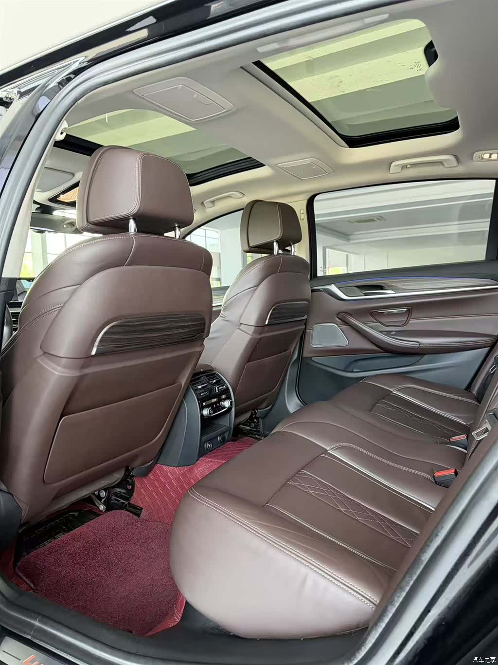 BMW 5 Series, 2018 13