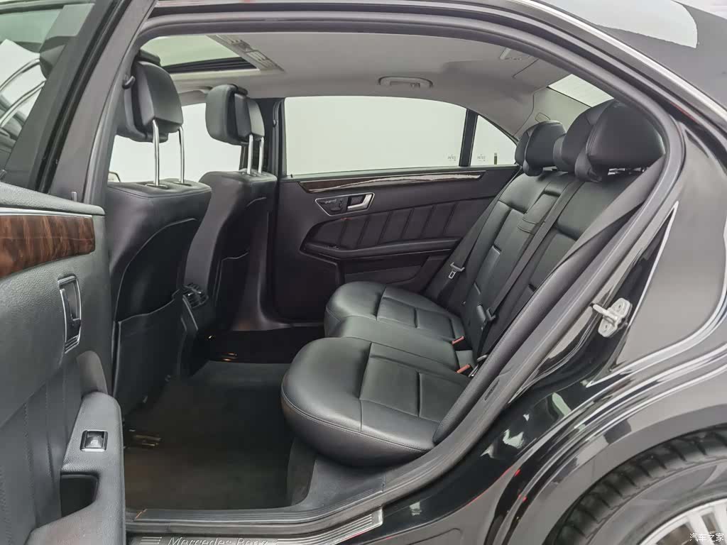 Mercedes-Benz E-Class, 2013 15