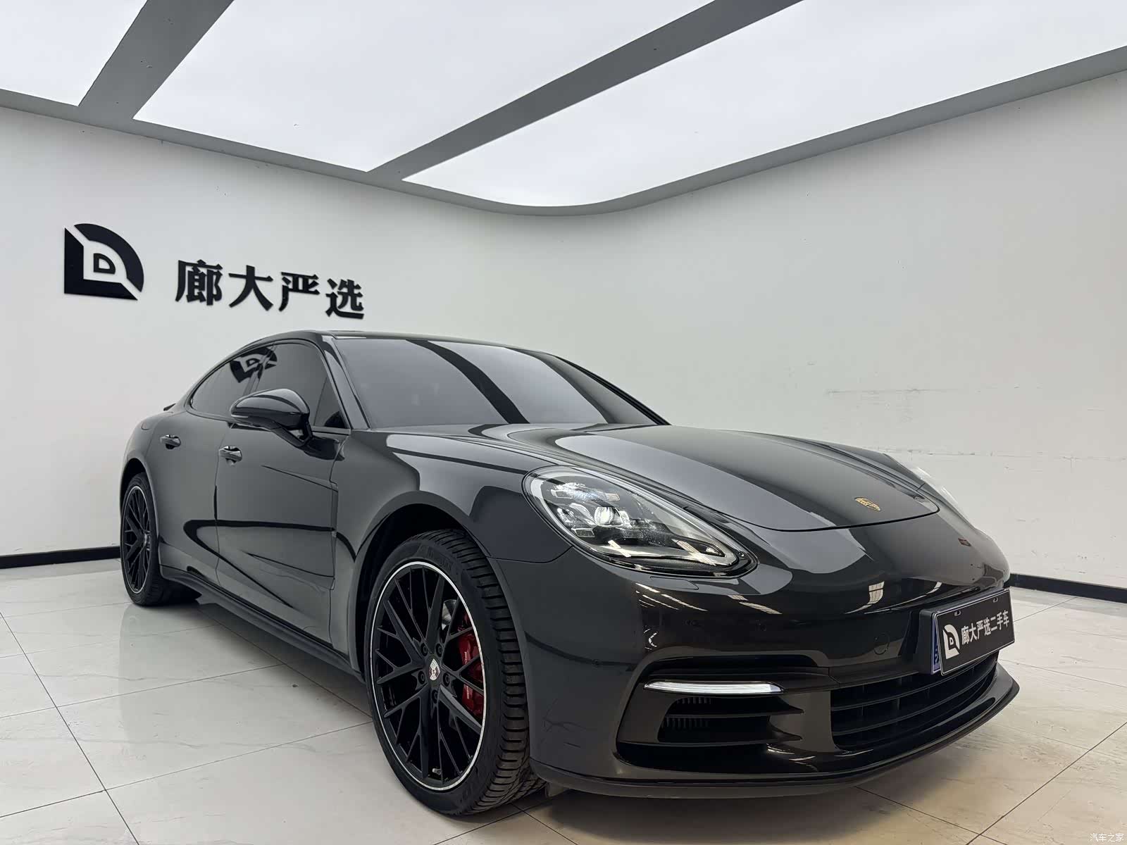 Porsche Panamera, 2020 4
