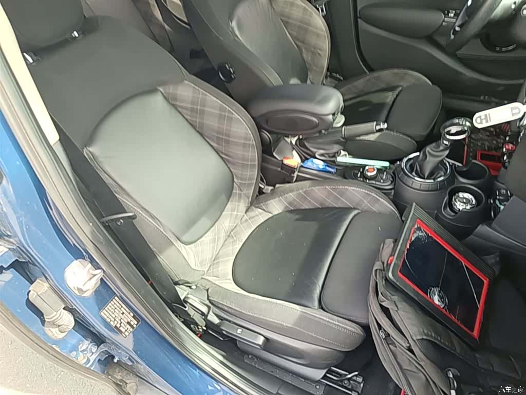Mini Cooper, 2015 25