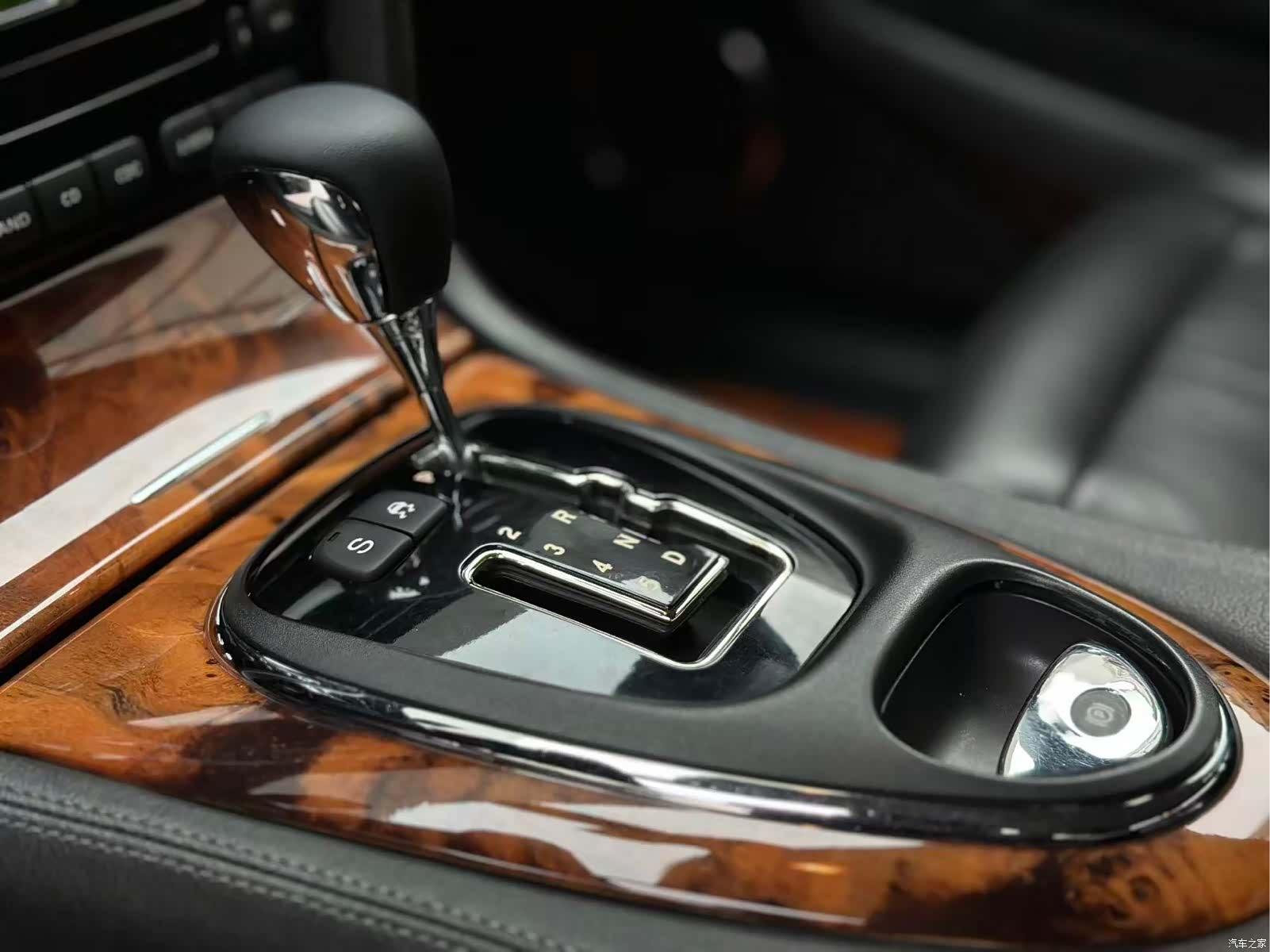 Jaguar XJ, 2008 13