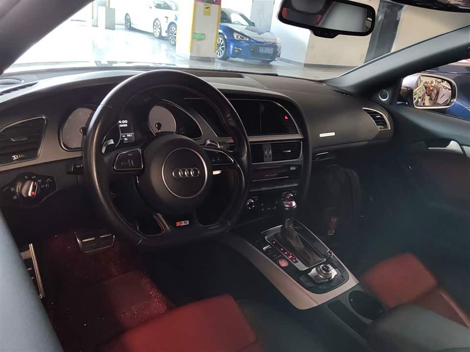 Audi S5