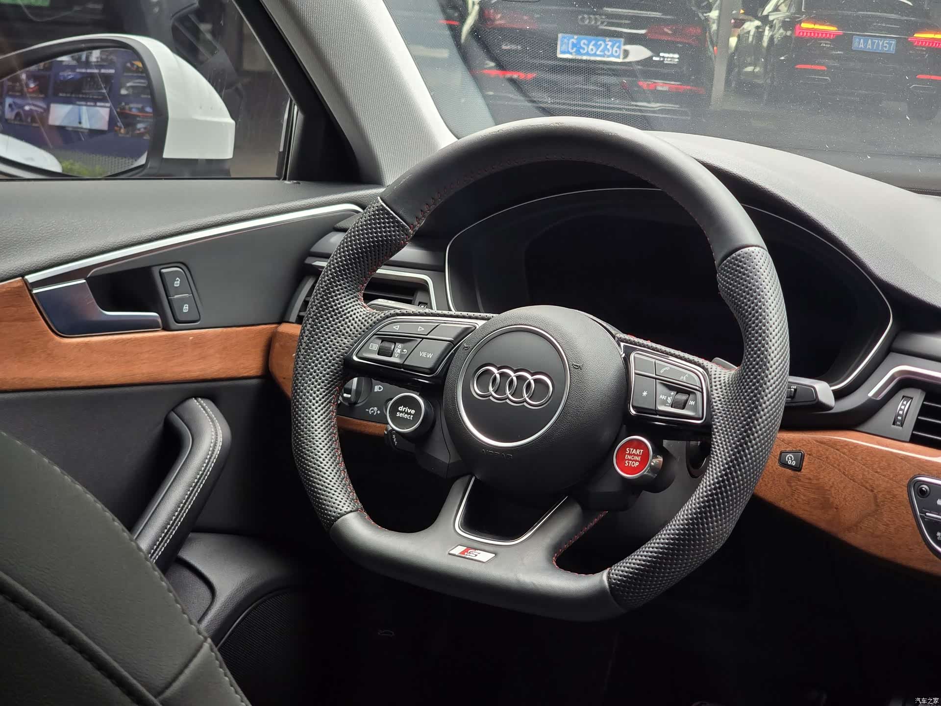 Audi A4L, 2020 14