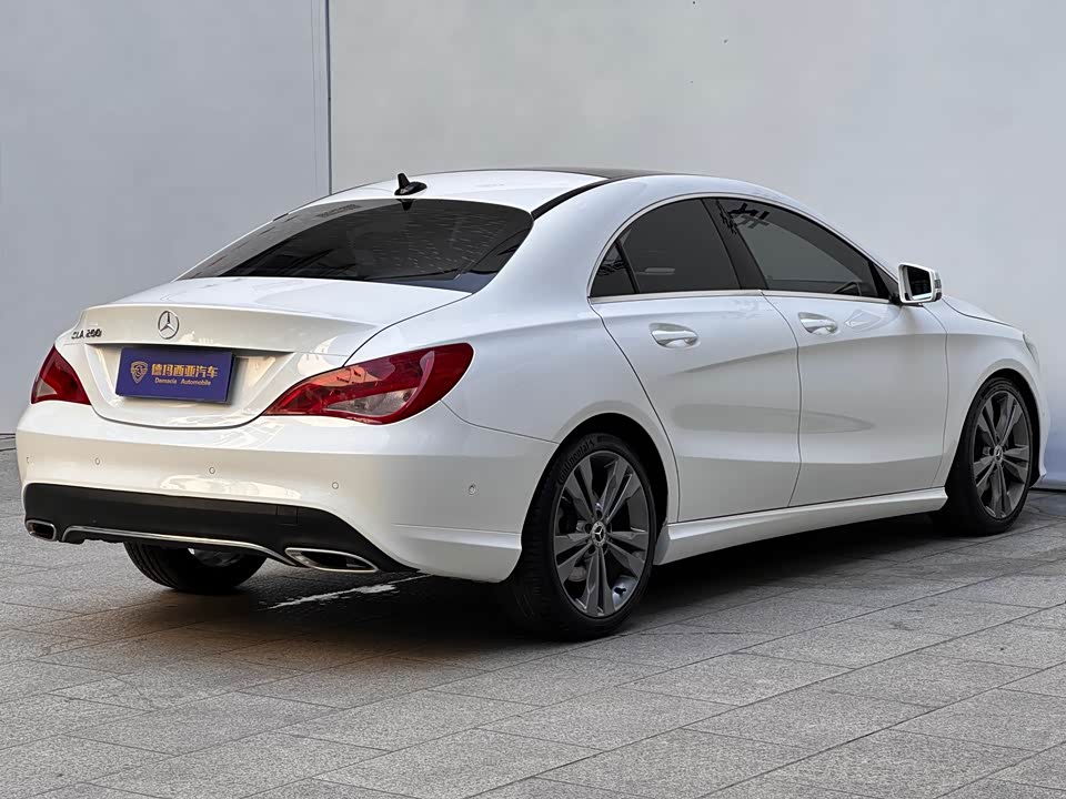 Mercedes-Benz CLA