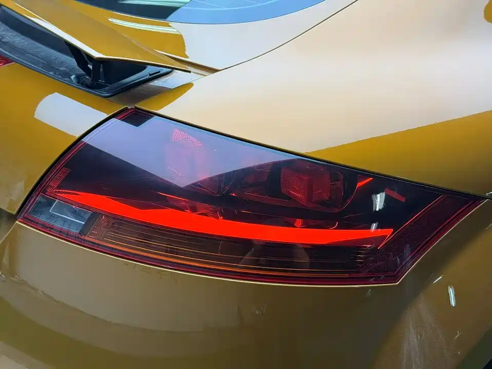 Audi TTS