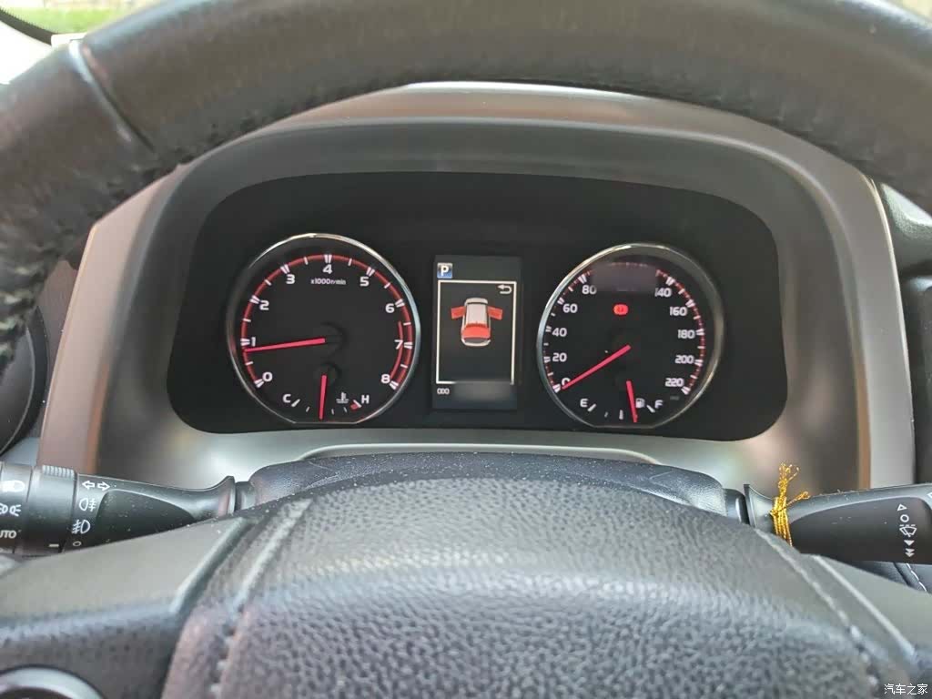 Toyota RAV4, 2018 4