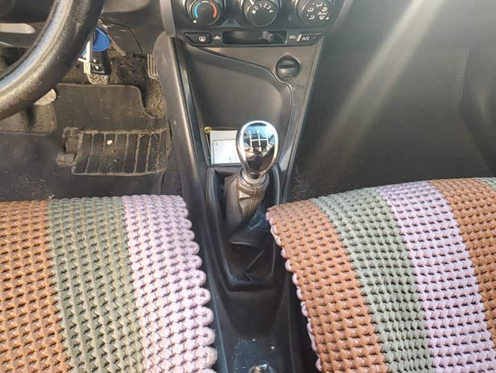Toyota Vios 2014 1.5L МКПП zhi zhen ban