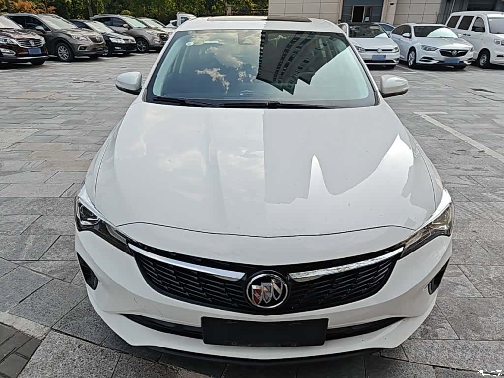 Buick Verano, 2023 3