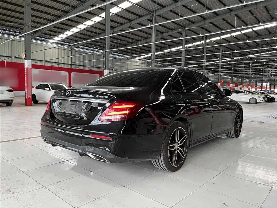 Mercedes-Benz E-class Mercedes-Benz E-class