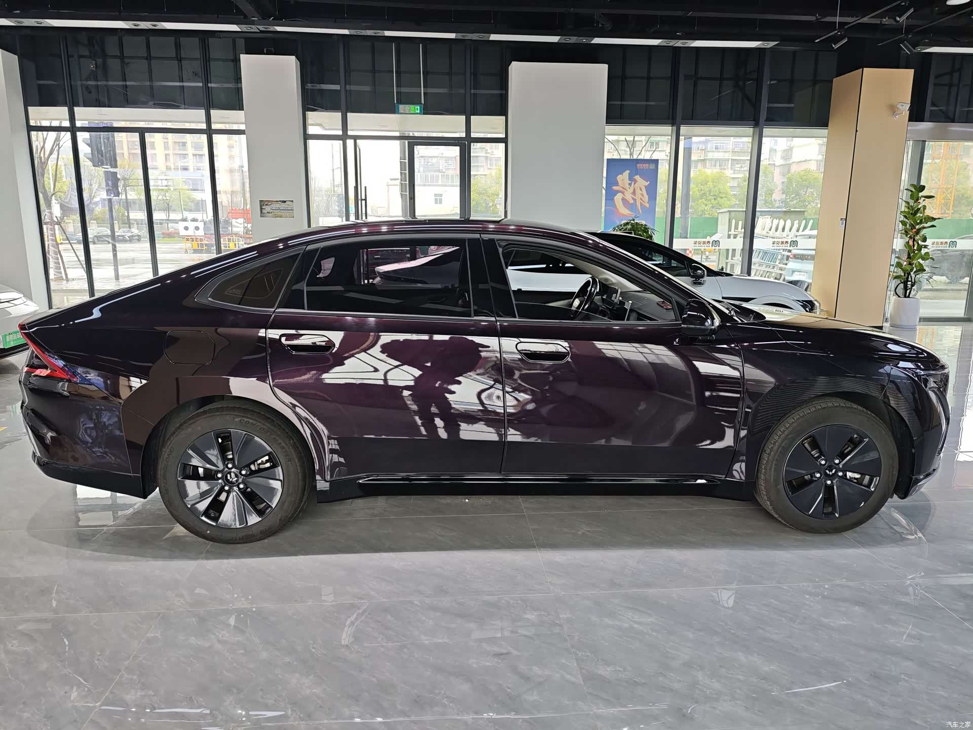 Wuling Starlight, 2024 3