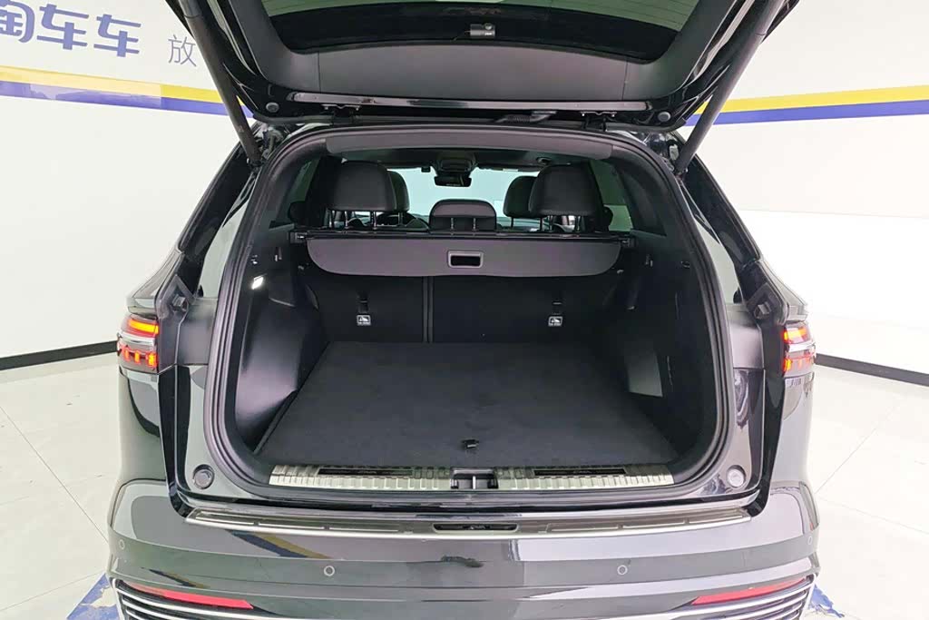 Geely Xingyue L, 2024 4