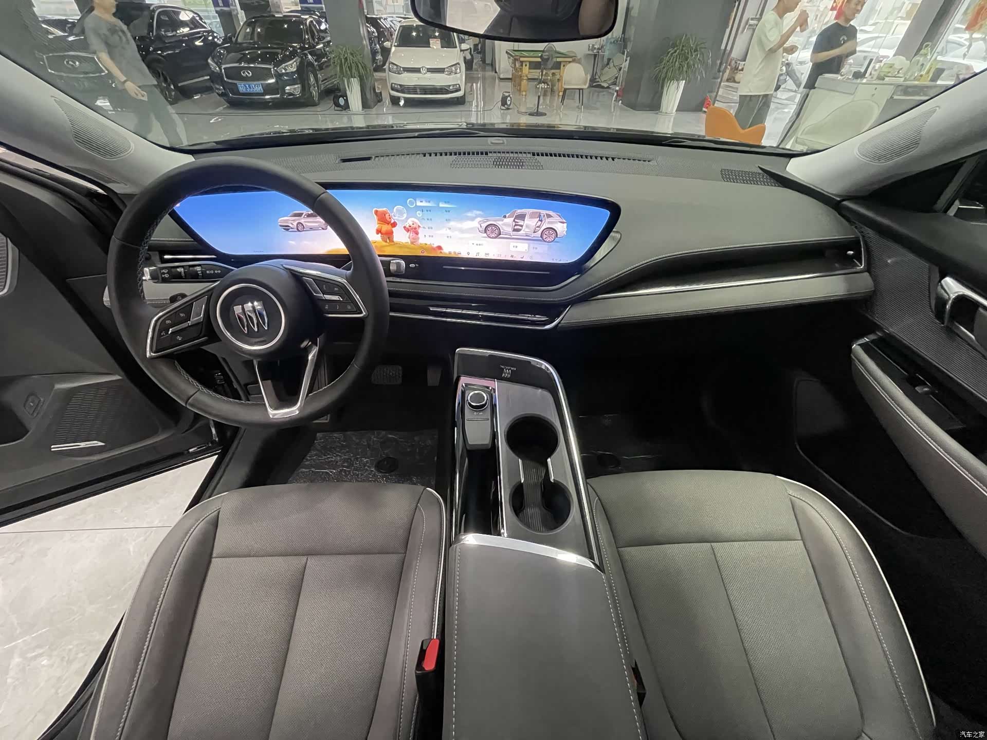Buick E5, 2025 18