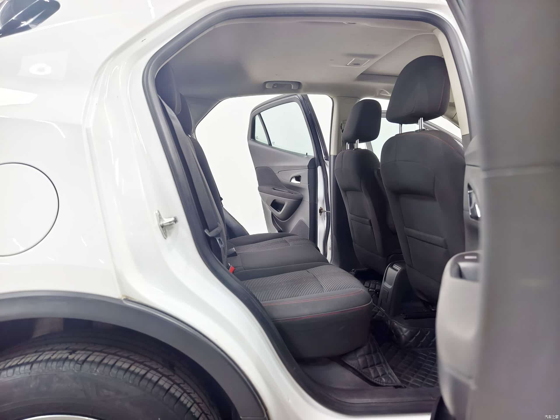 Buick Encore, 2017 16