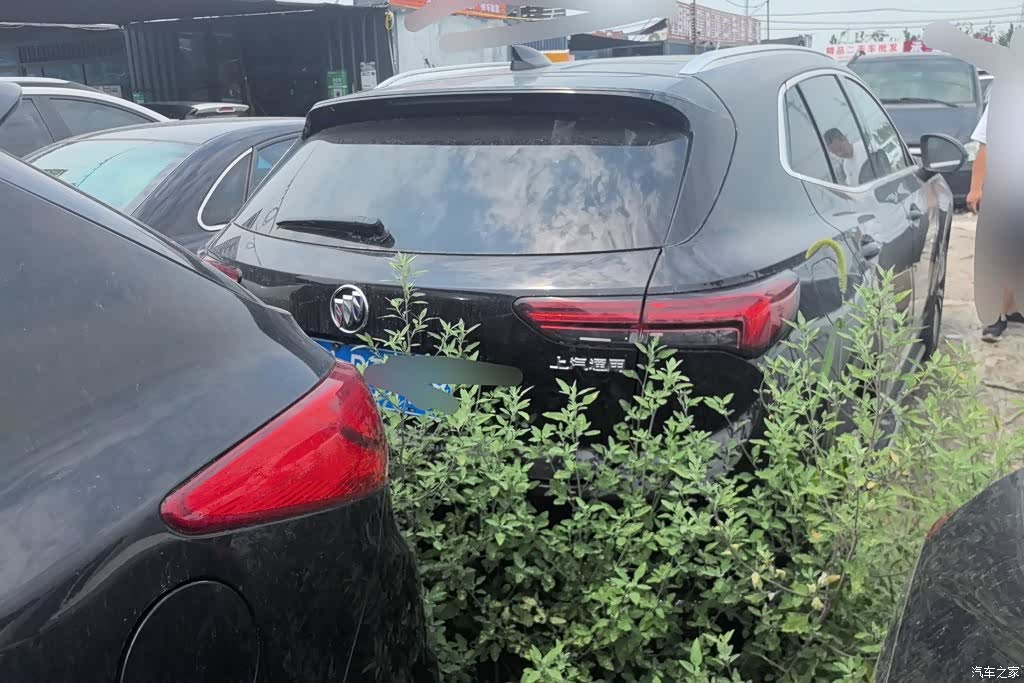 Buick Envision, 2022 3