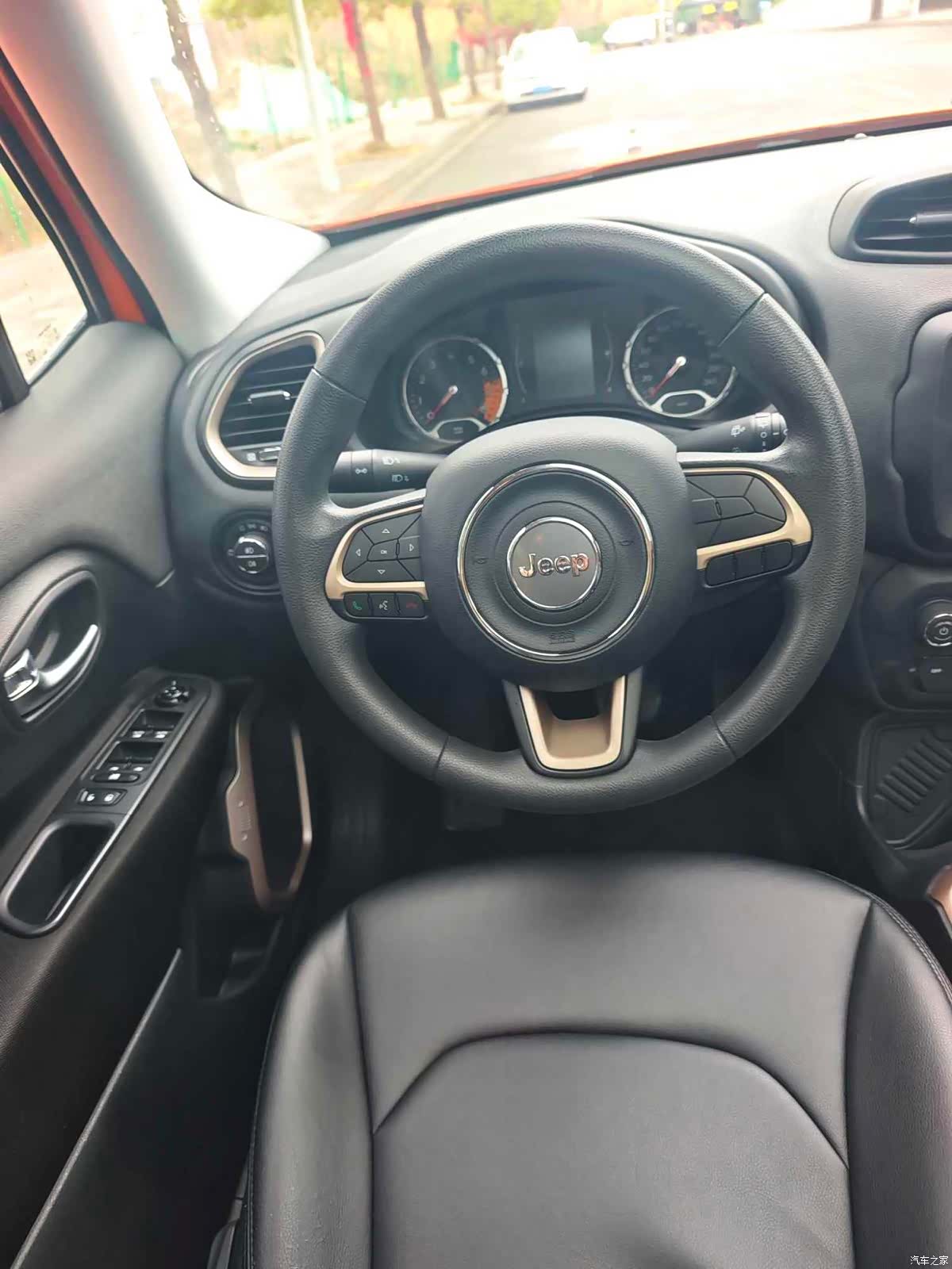 Jeep Renegade, 2018 7